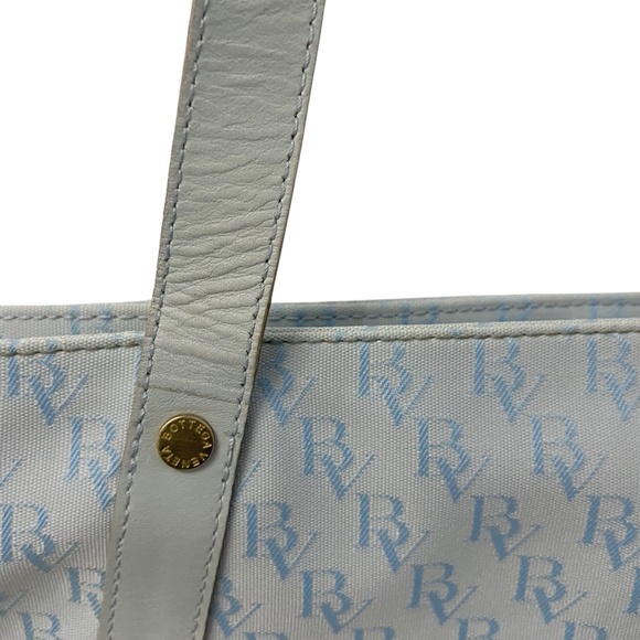 Authentic Bottega Veneta Blue Tote Bag – Large with Zipper Closure – Fits Laptop - Picture 11 of 16